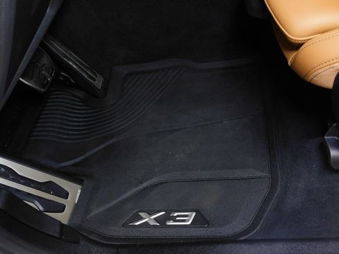 Used 2024 BMW X3 M40i AWD/4WD image 32