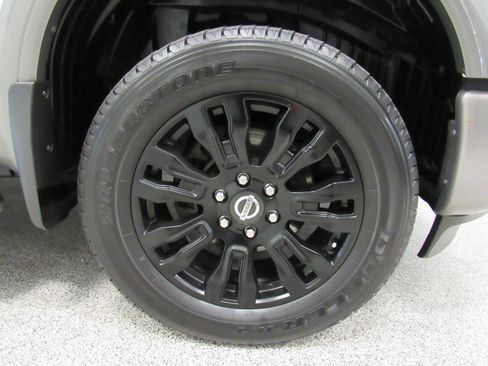 Used 2019 Nissan Titan Platinum Reserve w/ Platinum Utility Package image 13