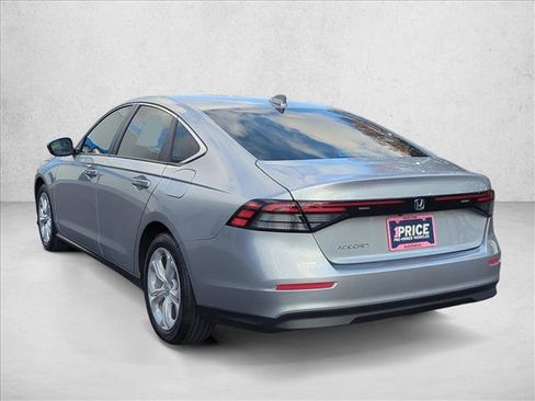 Used 2025 Honda Accord LX image 8