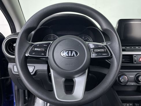 Used 2020 Kia Forte LXS image 13