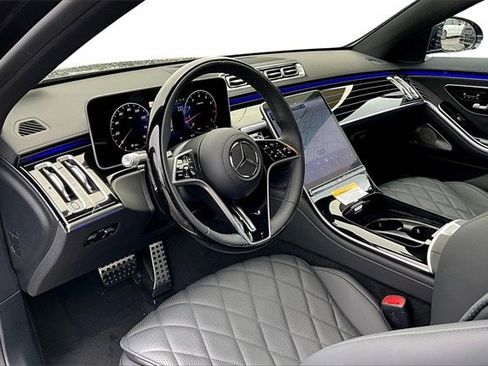 New 2026 Mercedes-Benz S 580 4MATIC Sedan image 8
