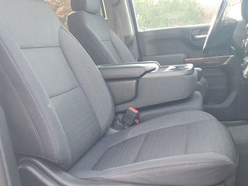 Used 2019 Chevrolet Silverado 1500 LT image 17