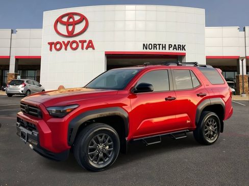 Used 2025 Toyota 4Runner SR5 RWD image 1