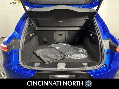 New 2024 Alfa Romeo Tonale Ti image 32