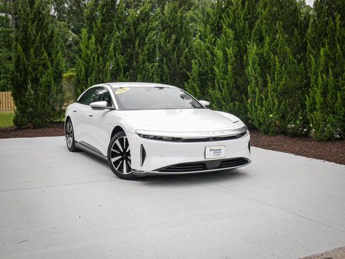 Used 2025 Lucid Air Touring AWD/4WD image 2