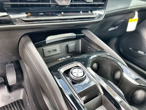 New 2026 Buick Envision Avenir AWD/4WD image 27