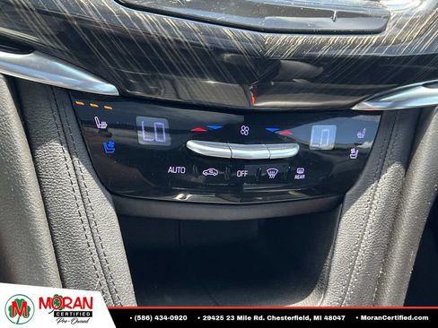 Used 2020 Cadillac XT6 Premium Luxury AWD/4WD image 25