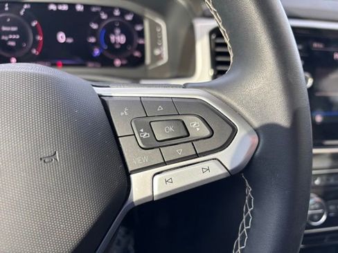 Used 2022 Volkswagen Atlas SE image 16