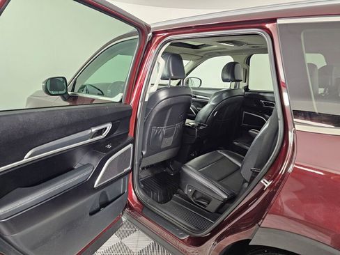Used 2020 Kia Telluride S AWD/4WD image 33