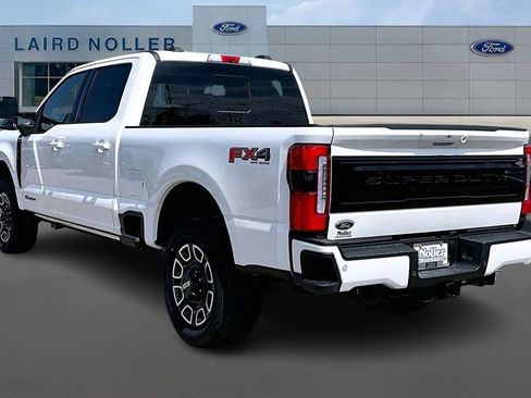 New 2026 Ford F250 Platinum w/ FX4 Off-Road Package AWD/4WD image 3