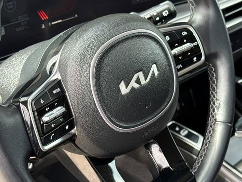 Used 2025 Kia Sorento S w/ Panoramic Sunroof Package FWD image 29