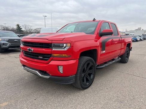 Used 2018 Chevrolet Silverado 1500 LT w/ Rally 2 Edition image 26