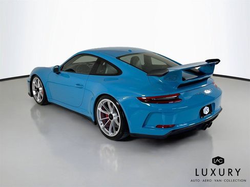 Used 2018 Porsche 911 GT3 w/ Sport Chrono Package RWD image 8