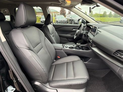 New 2026 Nissan Rogue SV image 16