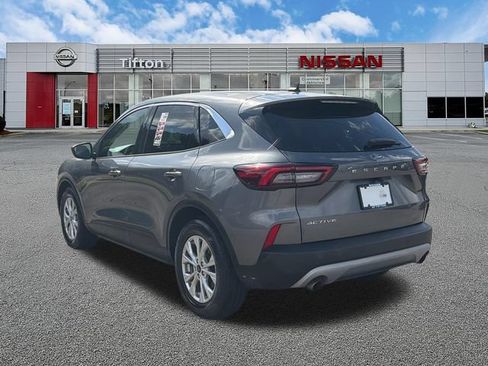 Used 2024 Ford Escape Active w/ Tech Pack #1 FWD image 5