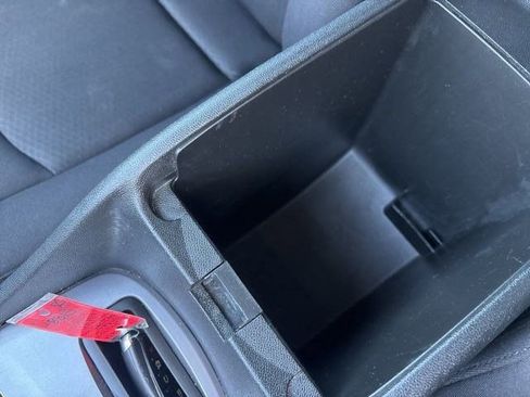 Used 2023 Chevrolet Malibu LT image 28