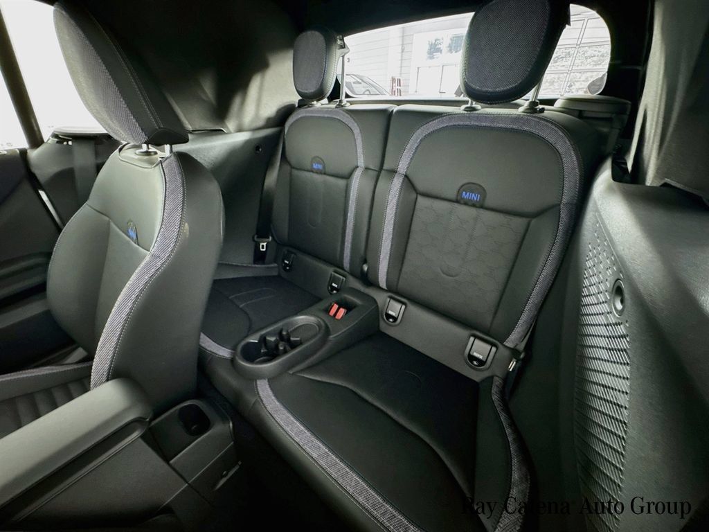 Certified 2026 MINI Cooper S FWD image 23