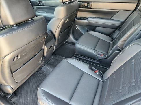 Certified 2025 Hyundai Santa Fe Calligraphy AWD/4WD image 22