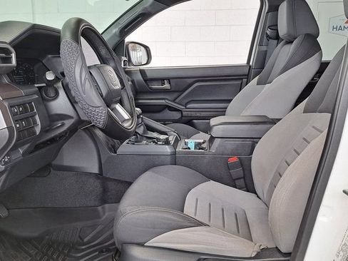 Used 2024 Toyota Tacoma TRD Off-Road AWD/4WD image 22