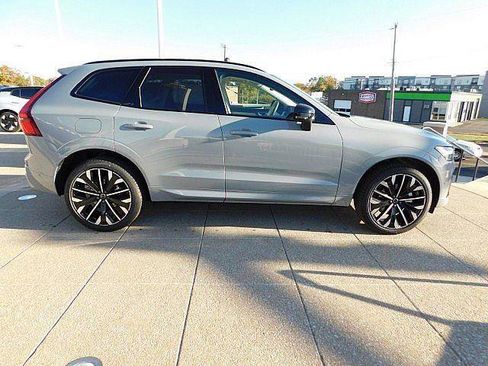 New 2026 Volvo XC60 B5 Ultra w/ Protection Package Premier AWD/4WD image 7