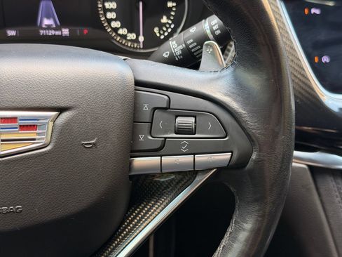 Used 2020 Cadillac XT6 Sport AWD/4WD image 40
