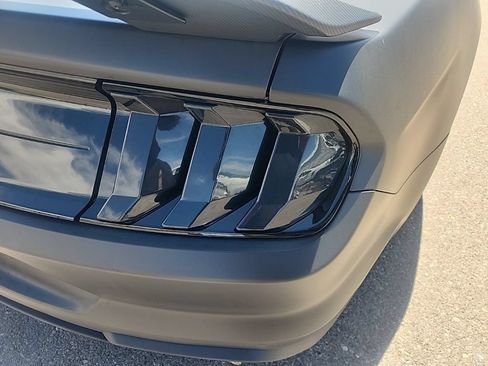 Used 2022 Ford Mustang Coupe w/ Equipment Group 101A RWD image 12