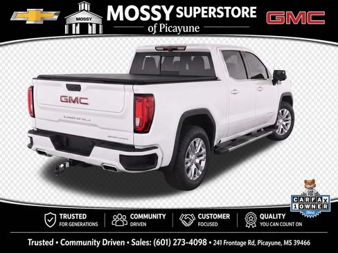 Used 2024 GMC Sierra 1500 Denali w/ Technology Package AWD/4WD image 4