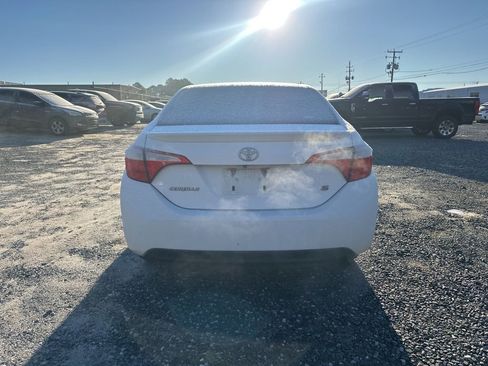 Used 2014 Toyota Corolla S image 4