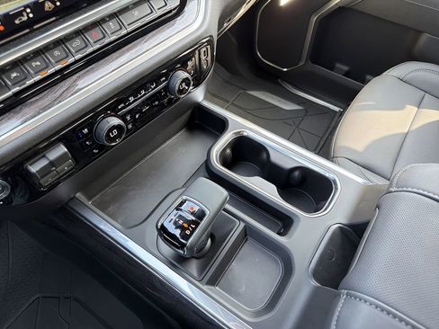 New 2026 Chevrolet Silverado 1500 LTZ w/ LTZ Premium Package image 7