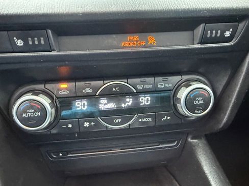 Used 2014 MAZDA MAZDA3 i Grand Touring image 13