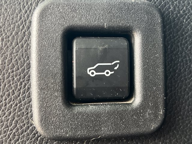 Used 2017 Ford Expedition King Ranch AWD/4WD image 9
