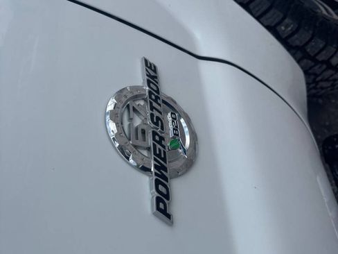 Used 2012 Ford F250 XL w/ PWR Equipment Group AWD/4WD image 4
