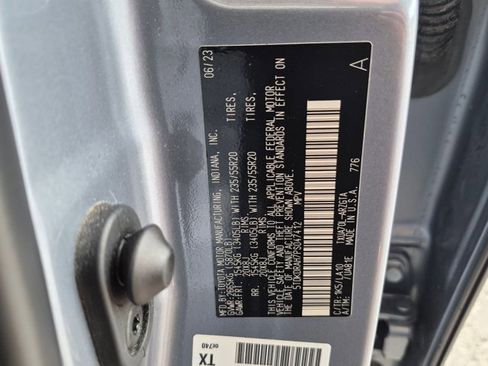 Used 2023 Toyota Highlander Platinum FWD image 15