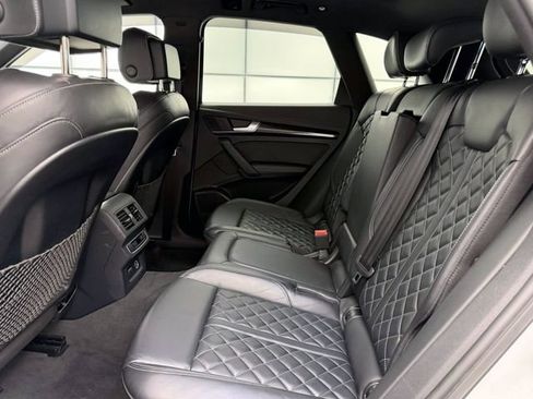 Used 2023 Audi SQ5 Premium Plus w/ Premium Plus Package AWD/4WD image 12
