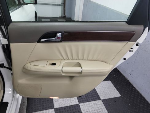 Used 2010 INFINITI M35 x w/ Technology Pkg AWD/4WD image 22