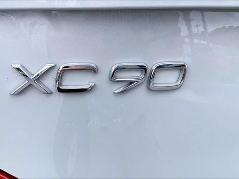 Used 2022 Volvo XC90 T6 Inscription w/ Advanced Package AWD/4WD image 10