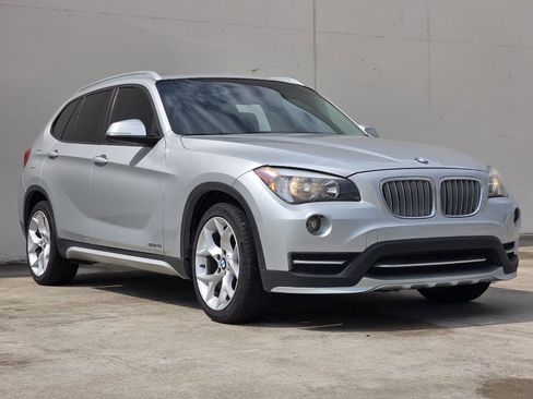 Used 2015 BMW X1 sDrive28i image 6
