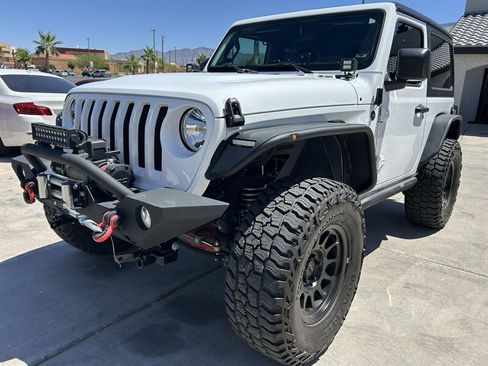 Used 2022 Jeep Wrangler Sport AWD/4WD image 10