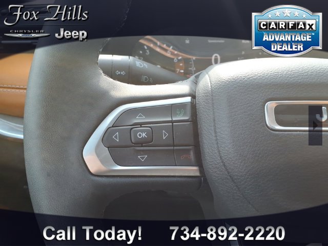 Certified 2024 Jeep Compass Limited w/ Sun and Sound Group AWD/4WD image 18