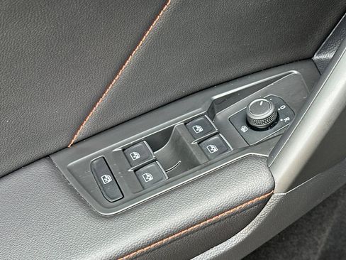 Used 2024 Volkswagen Tiguan Wolfsburg Edition AWD/4WD image 11
