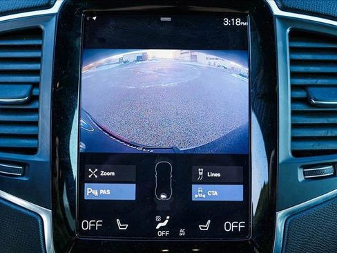 Used 2022 Volvo XC90 T8 Inscription Expression w/ Climate Package image 19