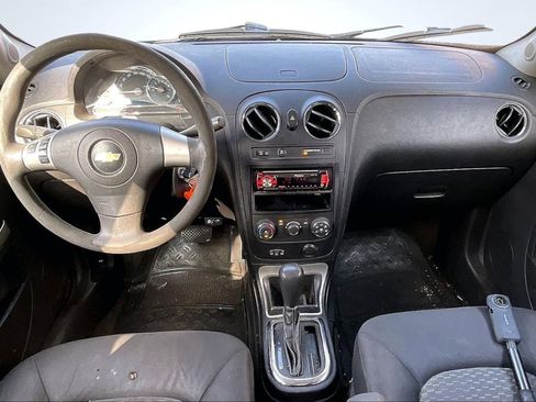 Used 2010 Chevrolet HHR LT image 16