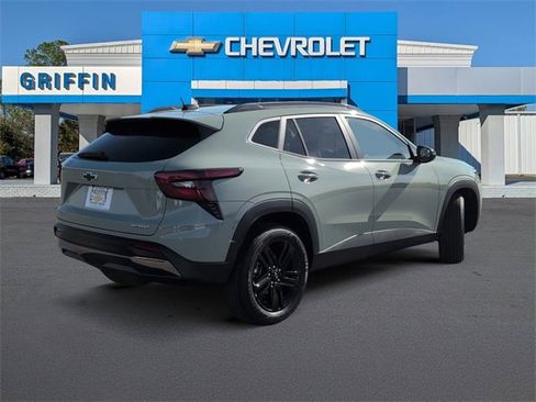 New 2026 Chevrolet Trax ACTIV w/ Sunroof Package image 4