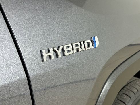 Certified 2021 Toyota RAV4 XLE w/ Convenience Package image 29