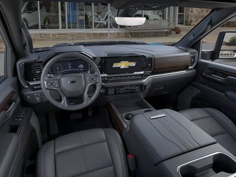 New 2026 Chevrolet Silverado 2500 High Country w/ High Country Premium Package AWD/4WD image 15