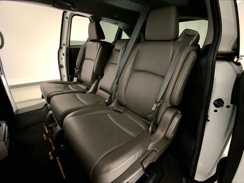 Used 2020 Honda Odyssey Elite image 14