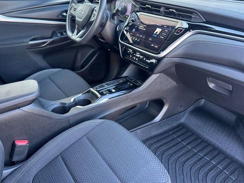 Certified 2023 Chevrolet Bolt EUV LT image 18