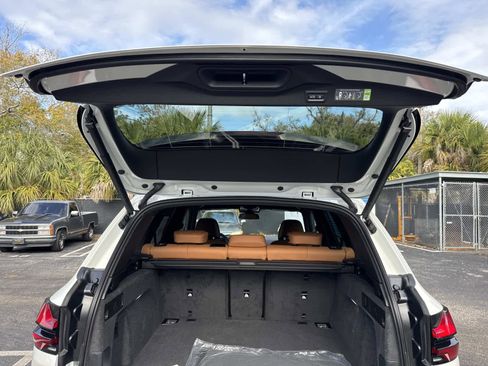New 2026 BMW X5 sDrive40i image 12