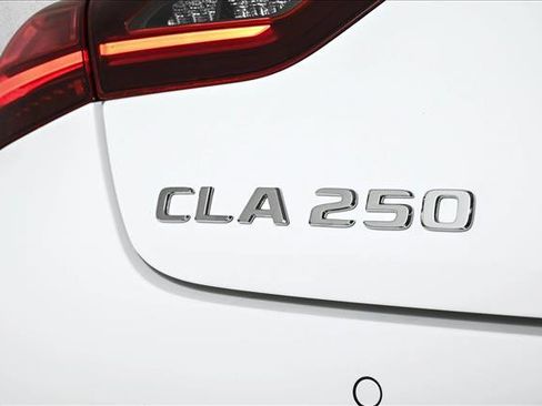 Certified 2025 Mercedes-Benz CLA 250 image 5