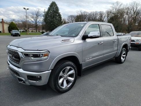 Used 2021 RAM 1500 Limited image 3